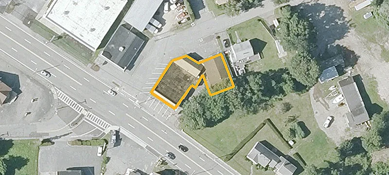 160 Huttleston Ave