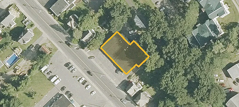 651 Main St