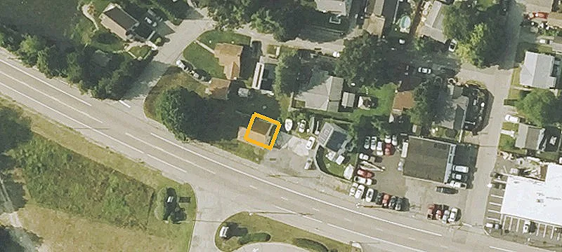 561 Wilbur Ave
