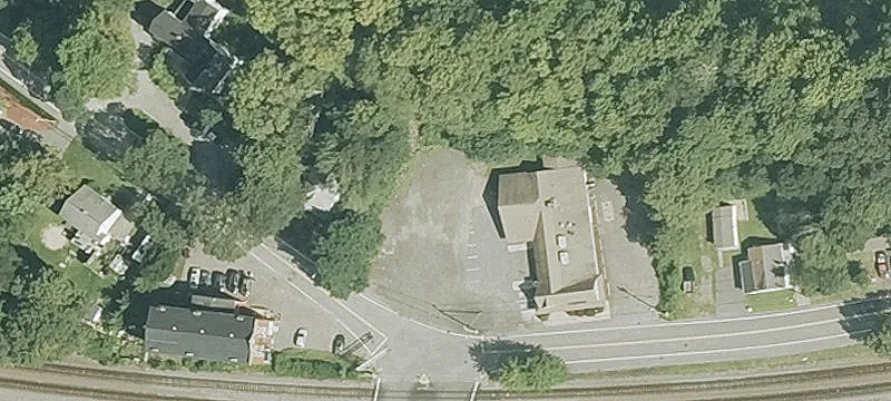 2 Ayer Rd