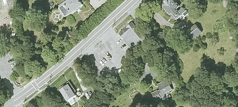 1760 Main St