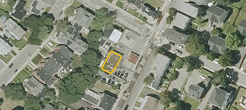 101-103 Moreland St