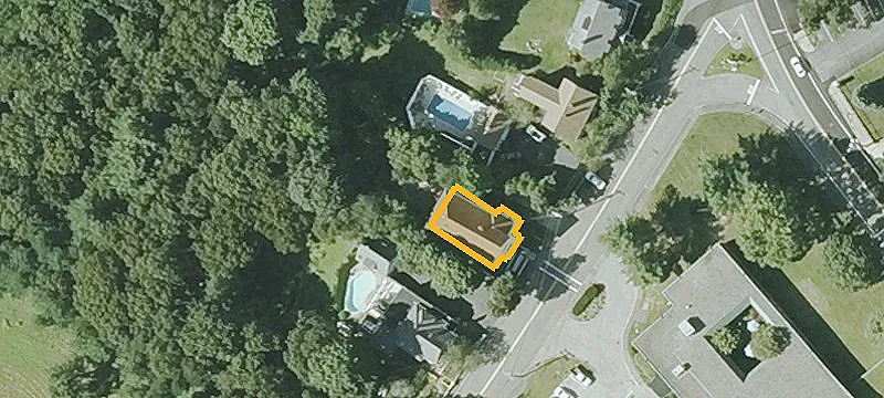 7 Grn St
