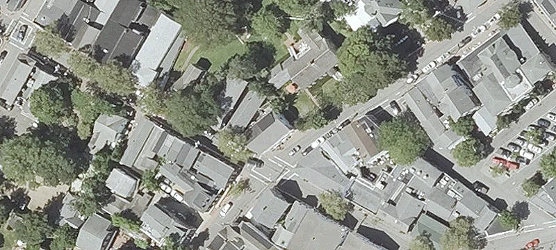 25 Main St