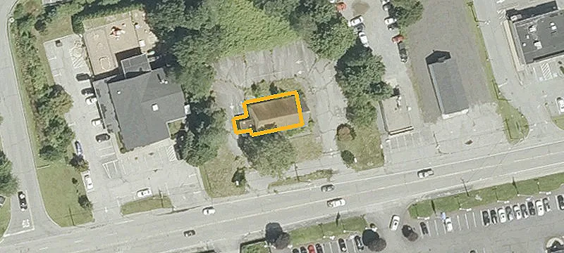 174 Taunton Ave