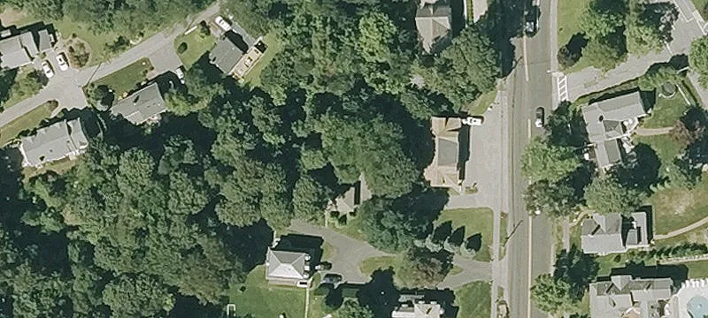 321 Main St