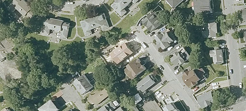 18 Ash St