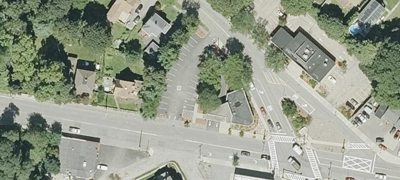 1125 Pleasant St