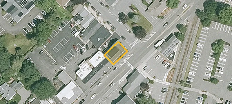 44 Bay Rd