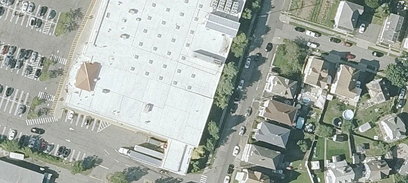 Hemlock St