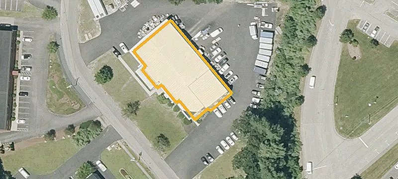 7 Riverside Dr