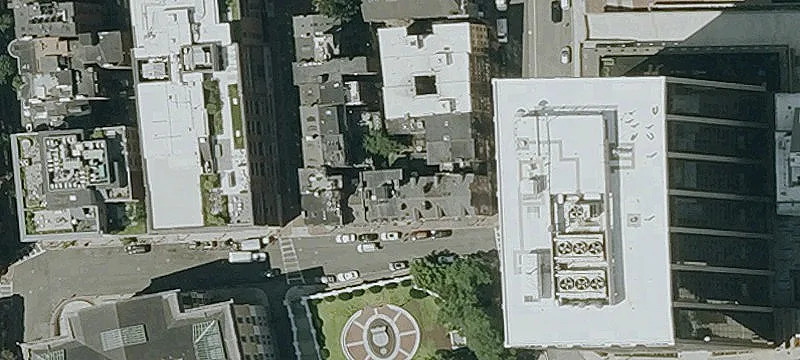 10 Derne St