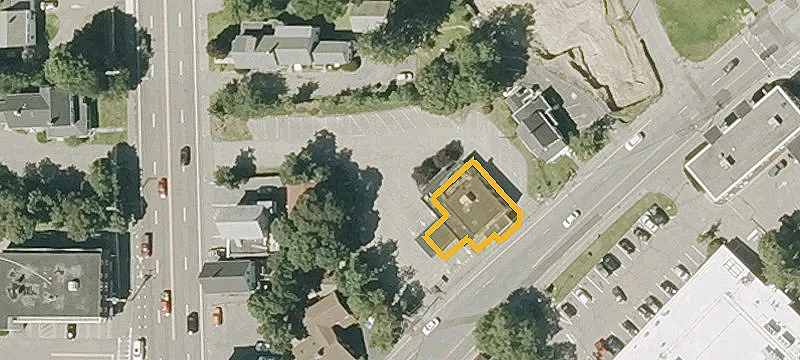 32 Pleasant St