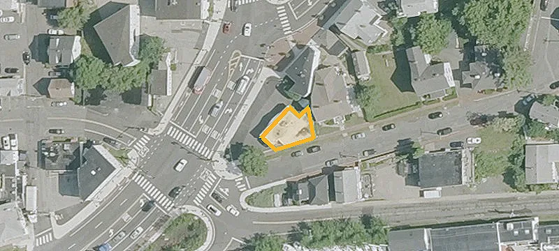 25 Cabot St