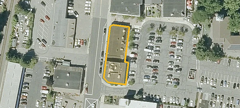 30 Chestnut St