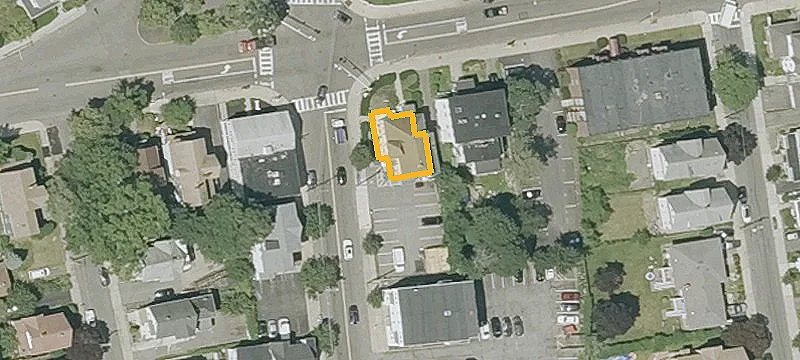 440 Pleasant St