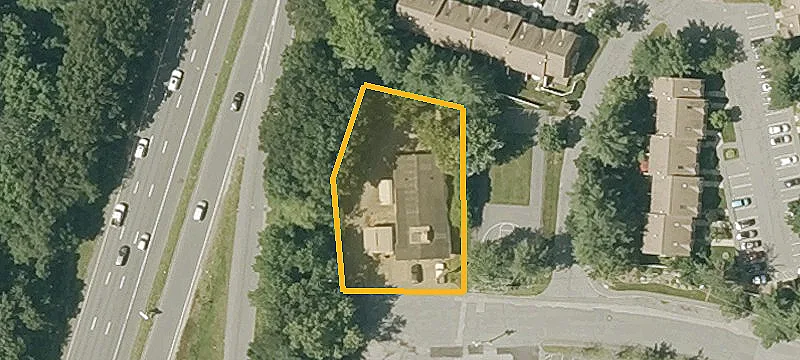365 Lowell Ave