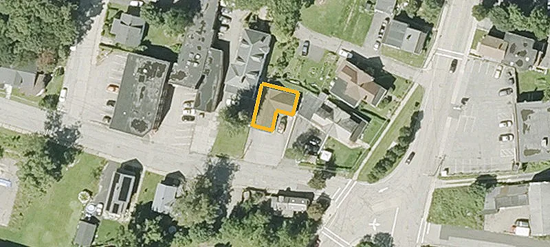 10 Hartwell St