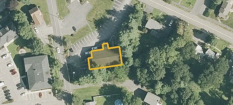 6 Maple St