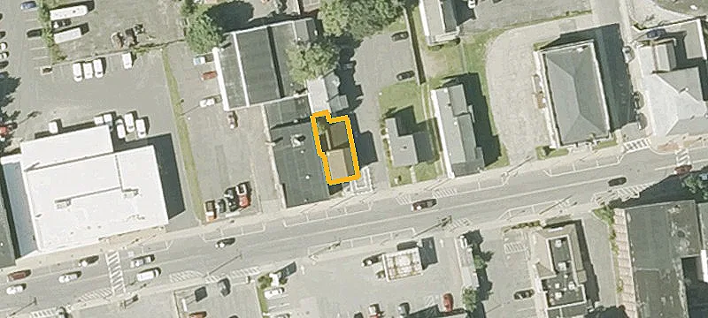290 Main St