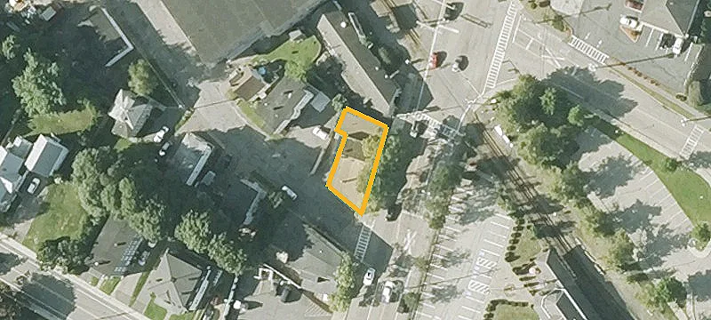 134 Broad St