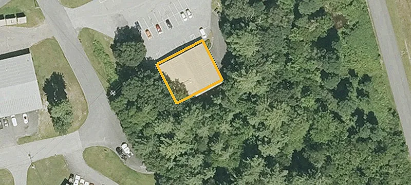 16 Airport Rd