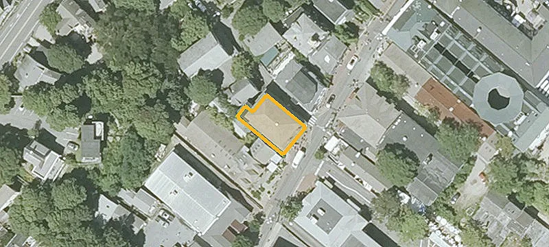 222 Commercial St