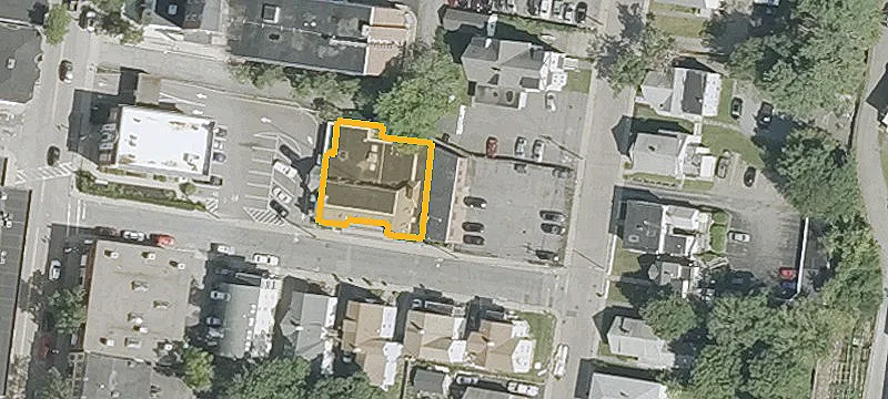 16 Mason Ave