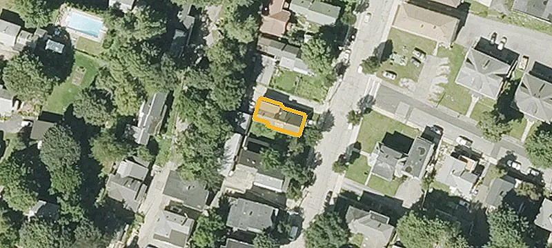 120 Elm St