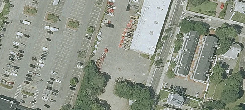 250 Everett St