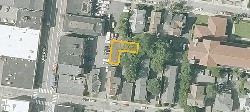 98th Chestnut St