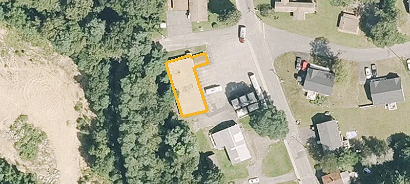 62 Comins Pond Rd
