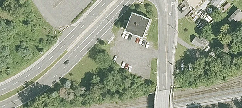 290 Merrill Rd