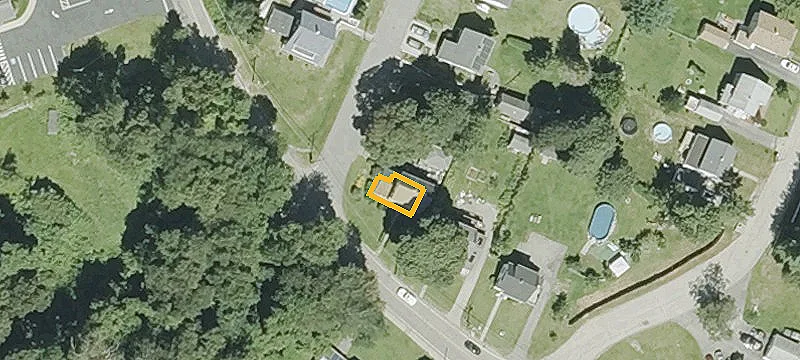 132 Auburn St