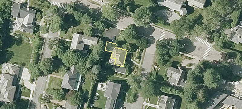 110 Pickwick Rd