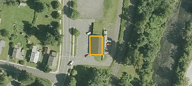 42 Crystal St