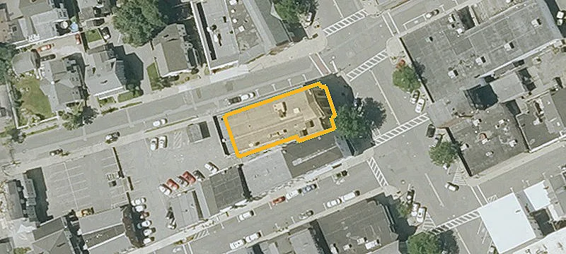 369-371 Main St