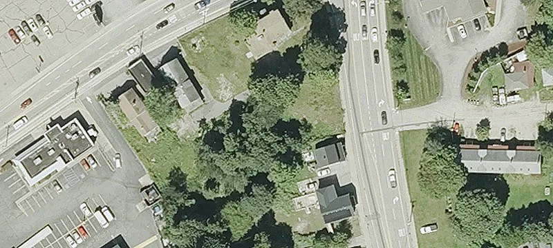 6 Thompson Rd