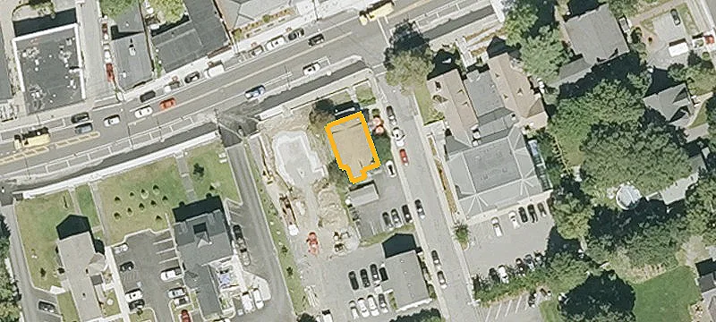 15 Main St