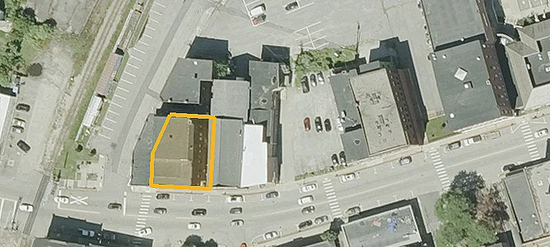 149 Main St