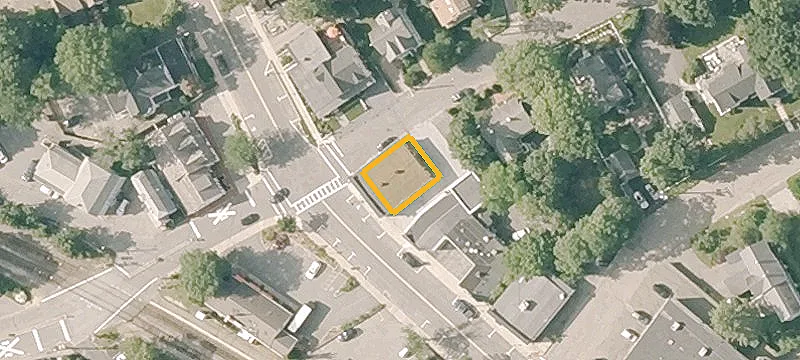 57 Thoreau St