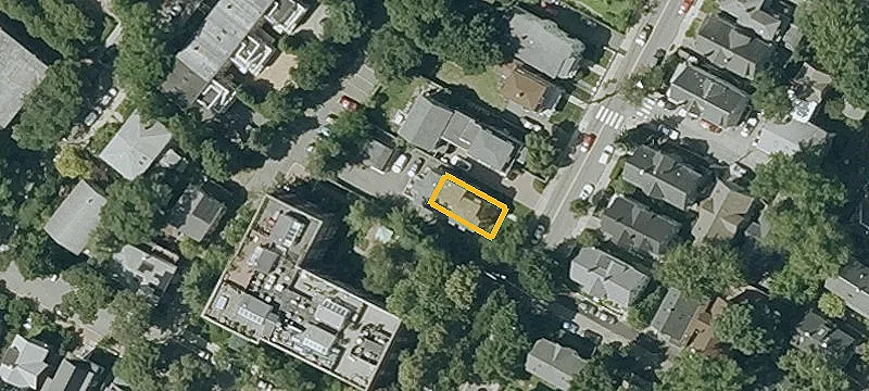31 Walden St