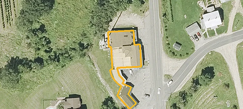 290 Dresser Hl Rd