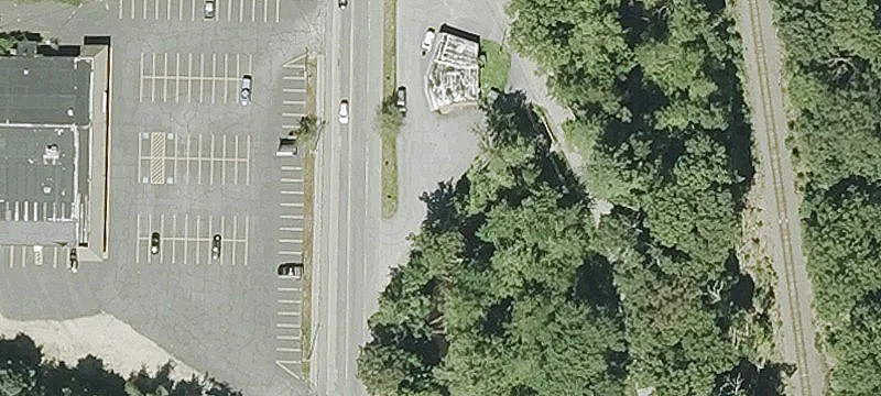 182 Main St