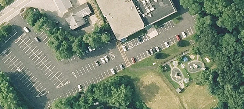 321 Commonwealth Rd