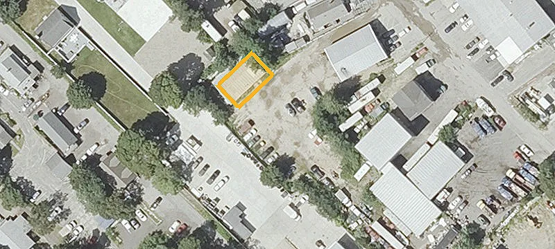 17 Eleanor St