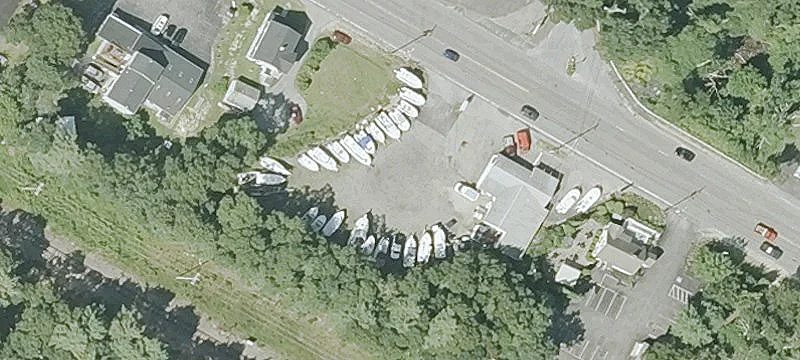 3173 Cranberry Hwy