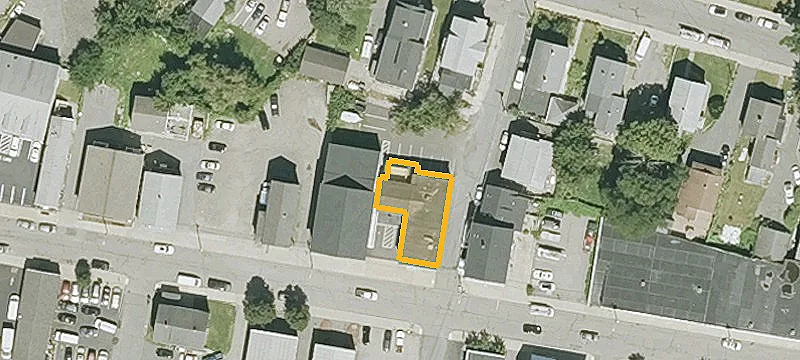 100 Central St