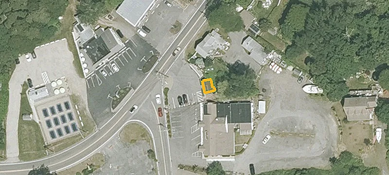 305 Rte 28