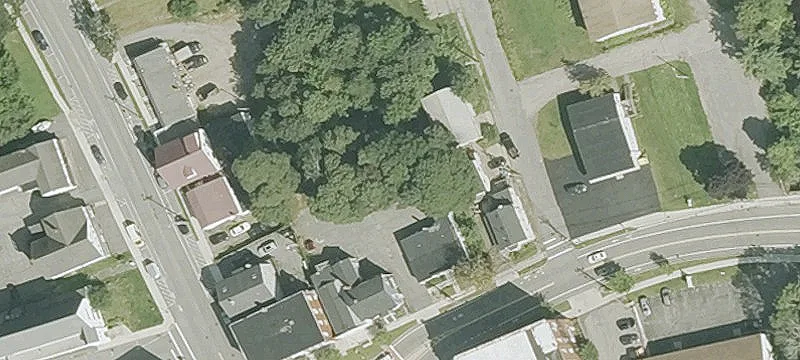 12 Merrimac Sq